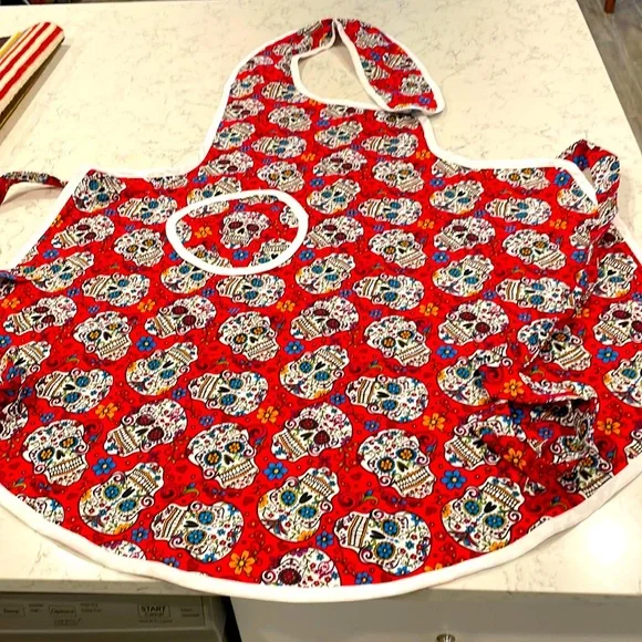 Chef Apron - Dia de Muertos - Picture 1 of 4